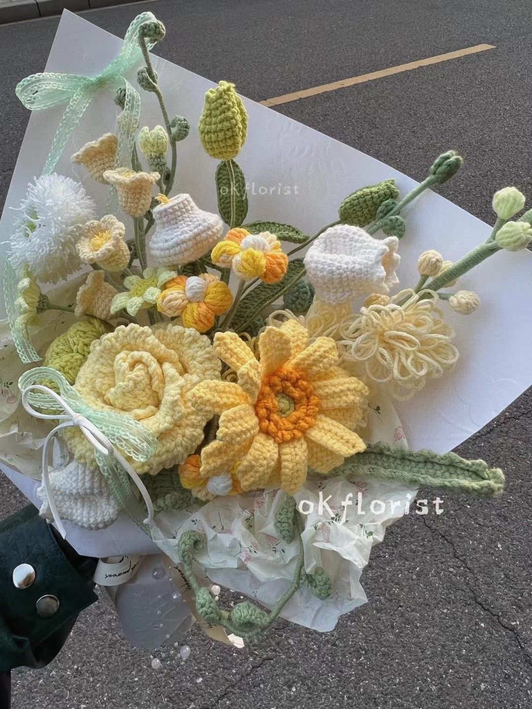 Customers Bouquet Handmade Crochet Flower Bouquet Gift
