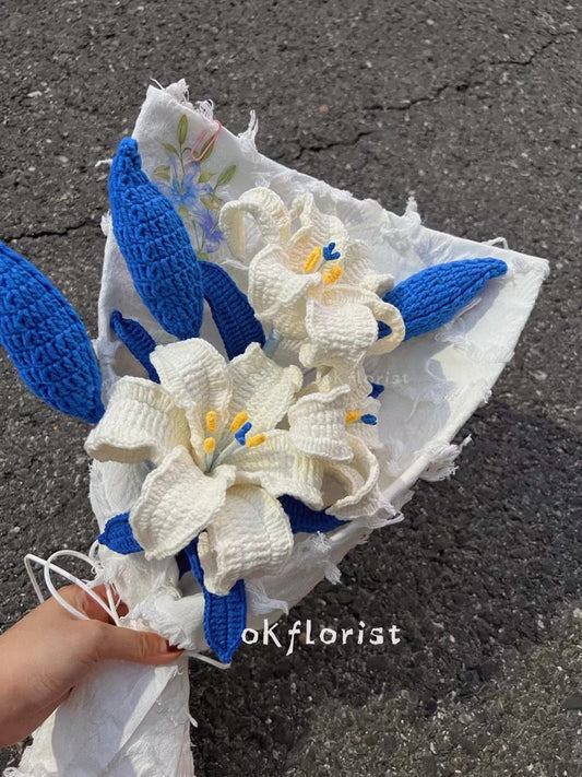 Customers Bouquet Handmade Crochet Lily Flower Bouquet Gift