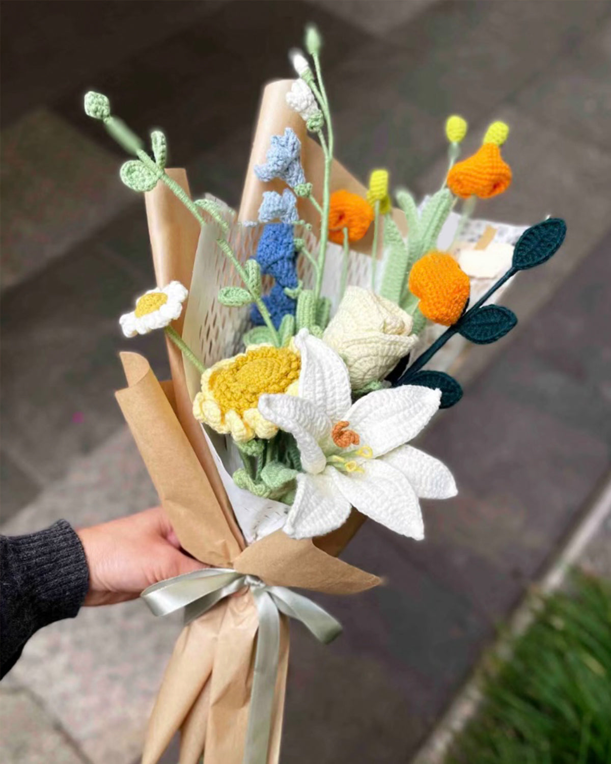 Sandersonia Aurrantiaca - One Branch